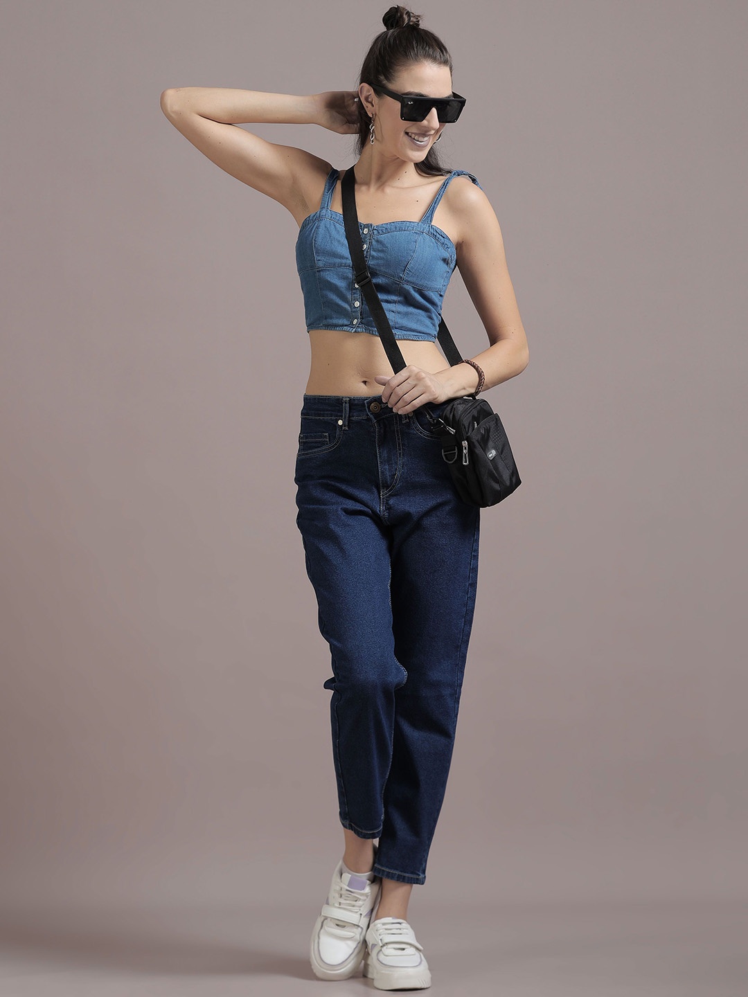 

The Roadster Lifestyle Co Women Mid Rise Mom Fit Jeans, Blue