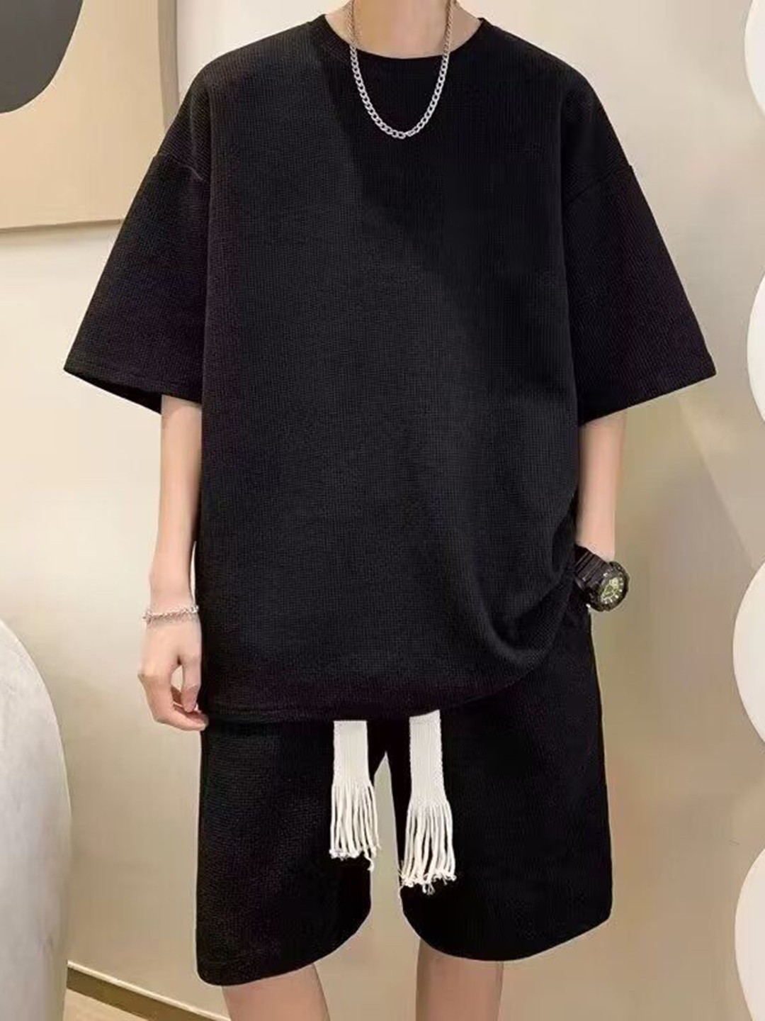 

StyleCast Black Short Sleeves T-shirt With Shorts