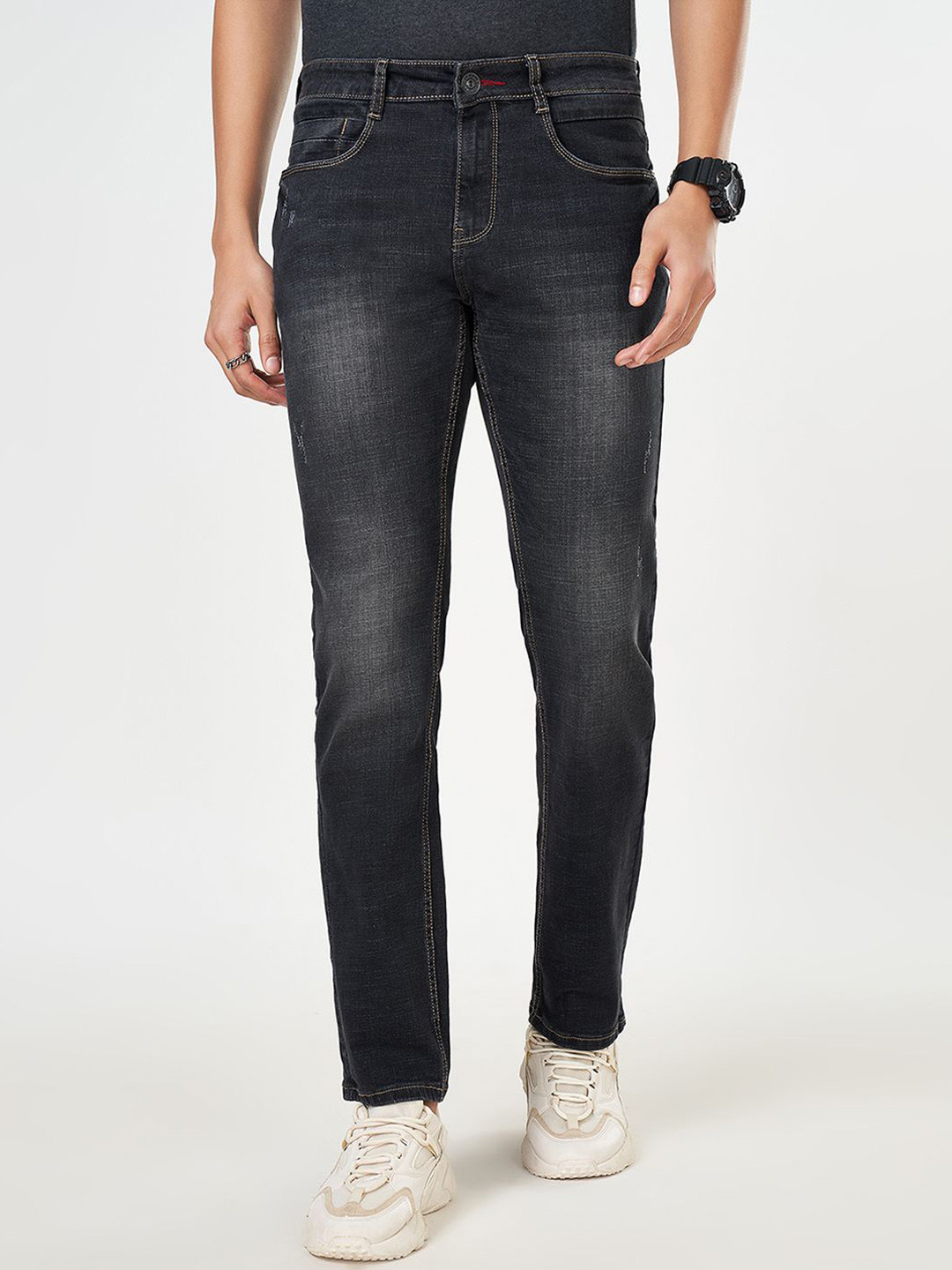

SF JEANS by Pantaloons Men Straight Fit Light Fade Jeans, Black