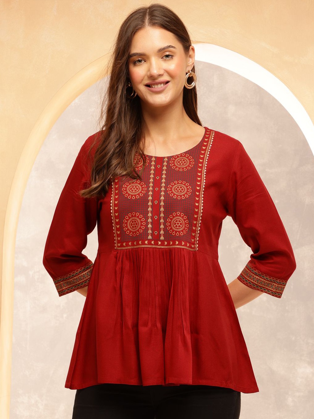 

Anouk Rustic Women Printed Top, Maroon