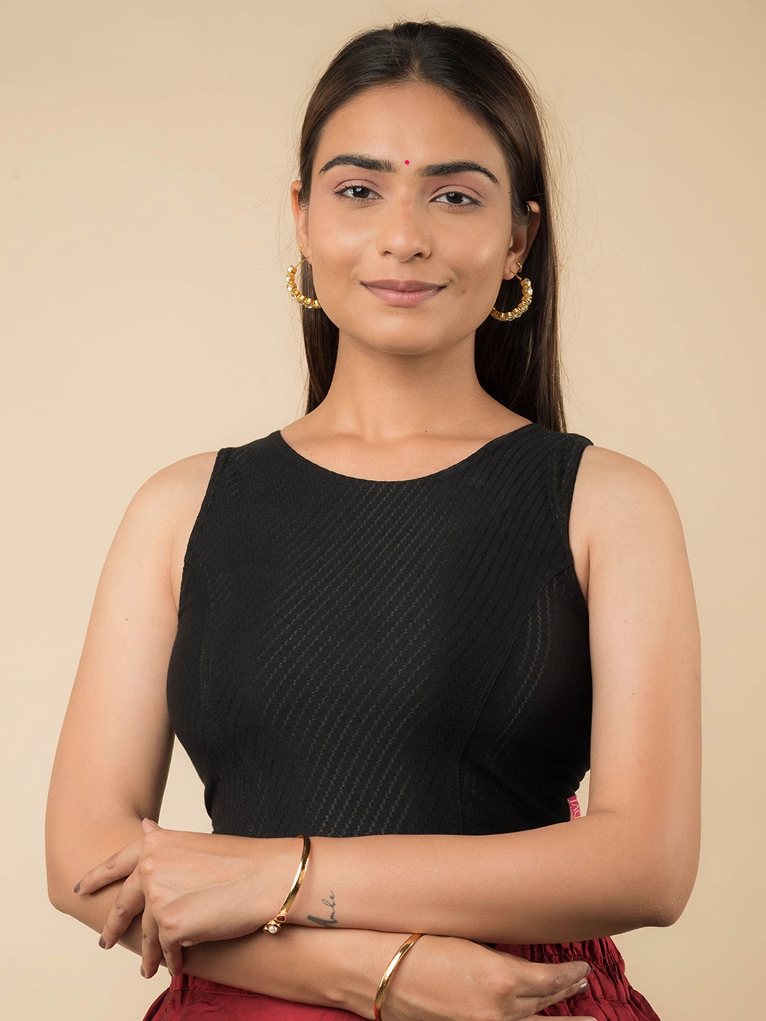 

Bindigasm's Advi Round Neck Cotton Stretchable Saree Blouse, Black
