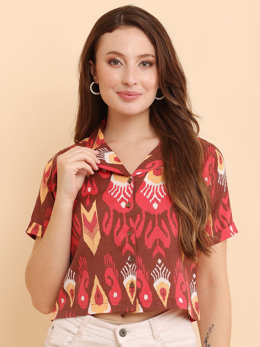 

HELLO DESIGN Women Printed Cotton Shirt Style Crop Top, Red