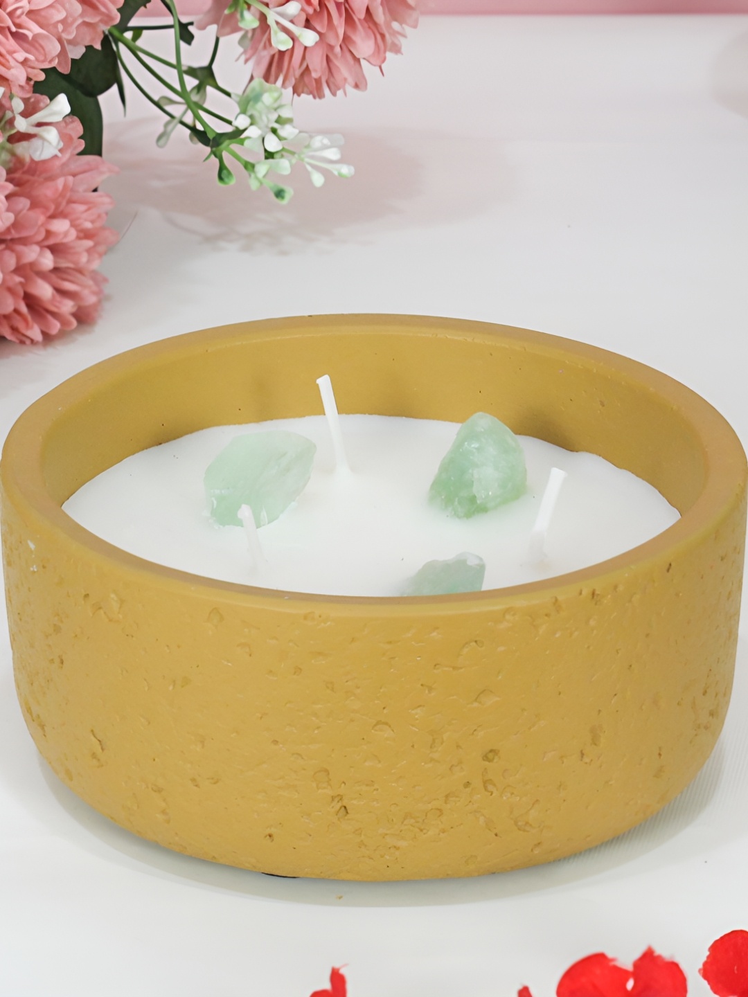 

TIED RIBBONS Yellow & White Gardenia Scented 10-12 Hours Burn Time Jar Candle