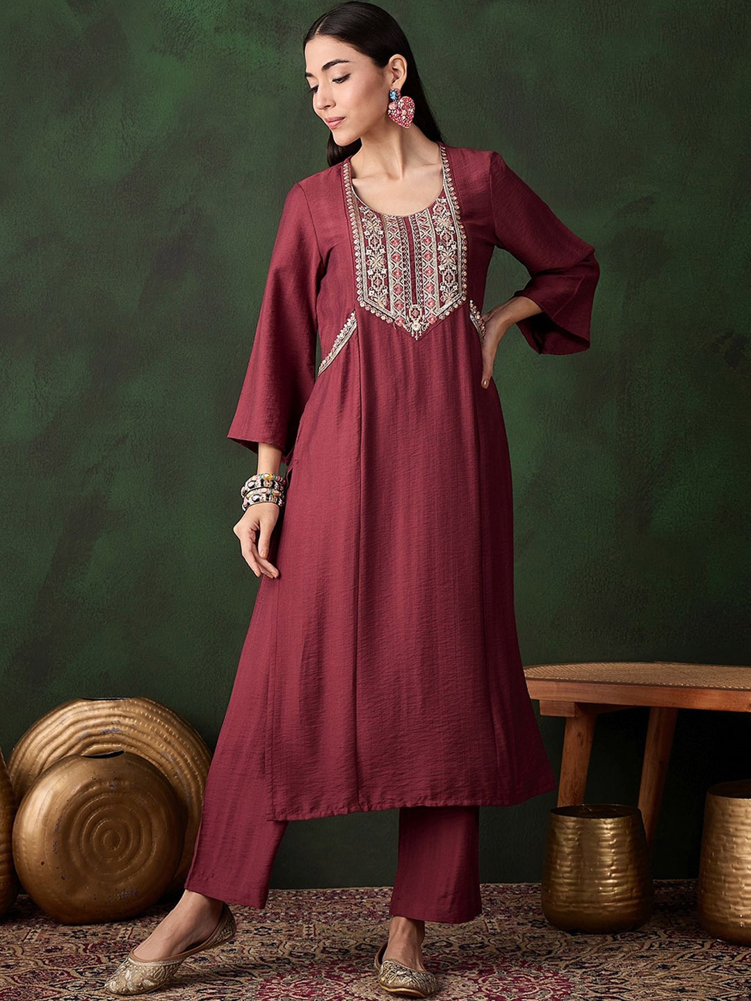 

Sangria Ethnic Motifs Yoke Design Sequinned Straight Kurta & Trousers, Rust
