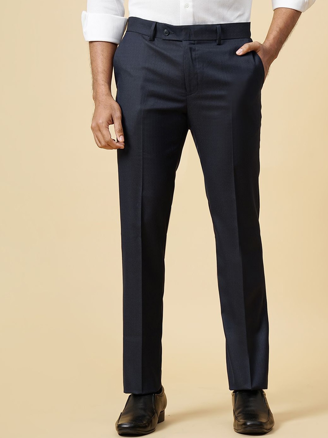 

METAL Men Checked Slim Fit Mid-Rise Trousers, Navy blue