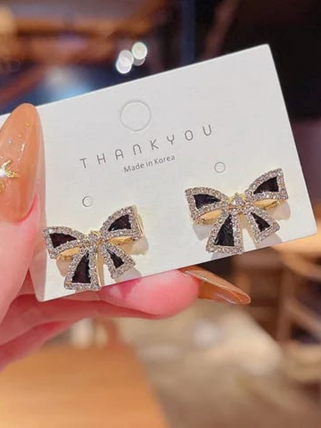 

CareDone Contemporary Studs Earrings, Black