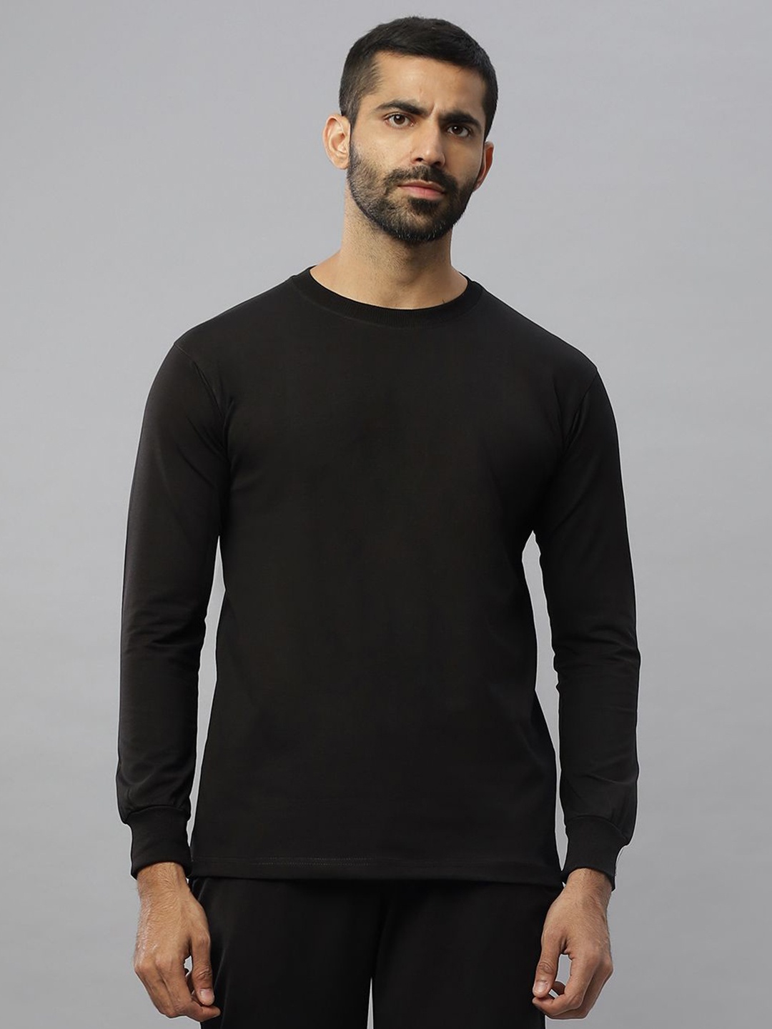 

N AND J Men Solid Round Neck Cotton T-shirt, Black