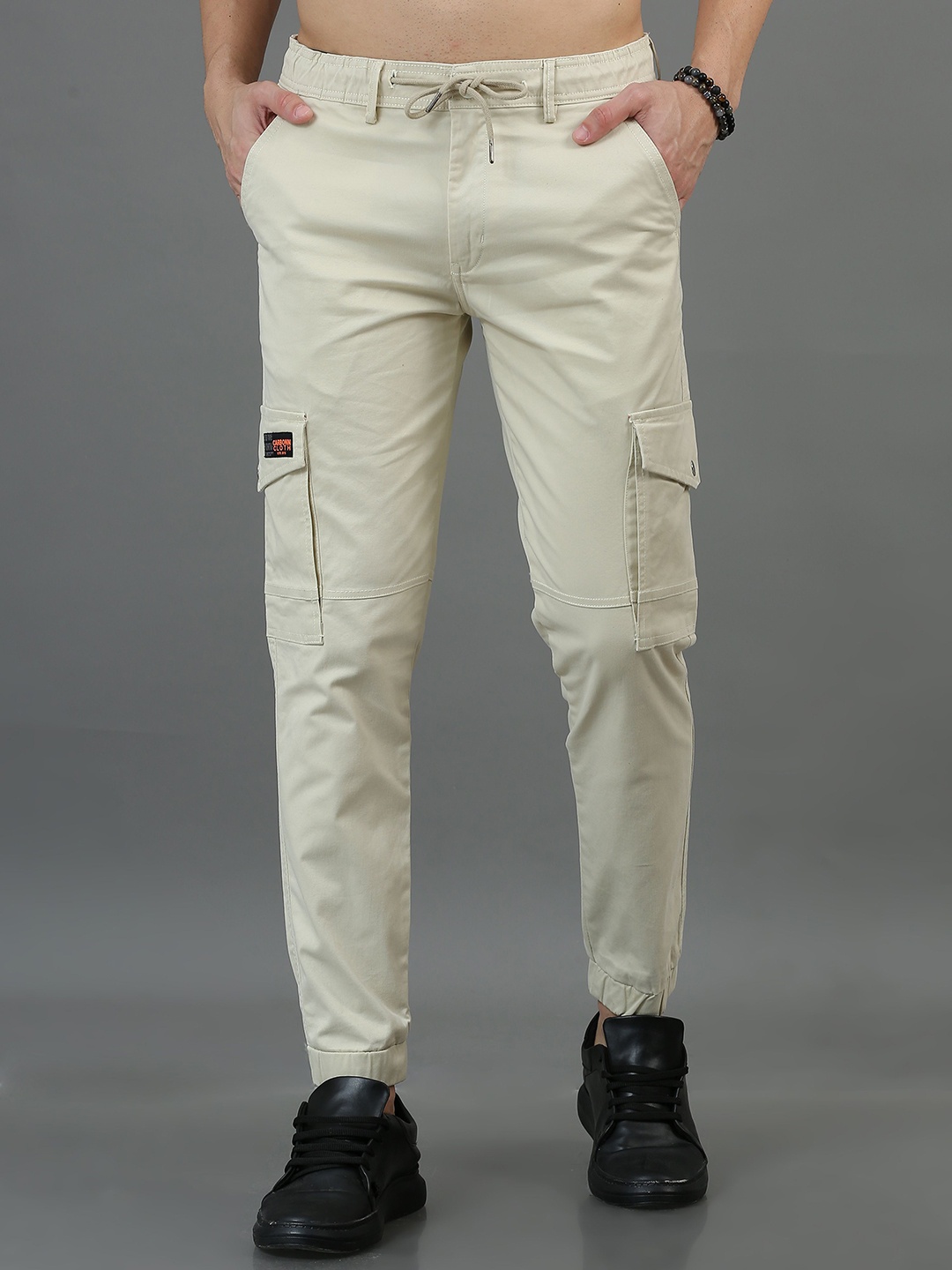 

CARBONN CLOTH Men Regular Fit Joggers Trousers, Cream