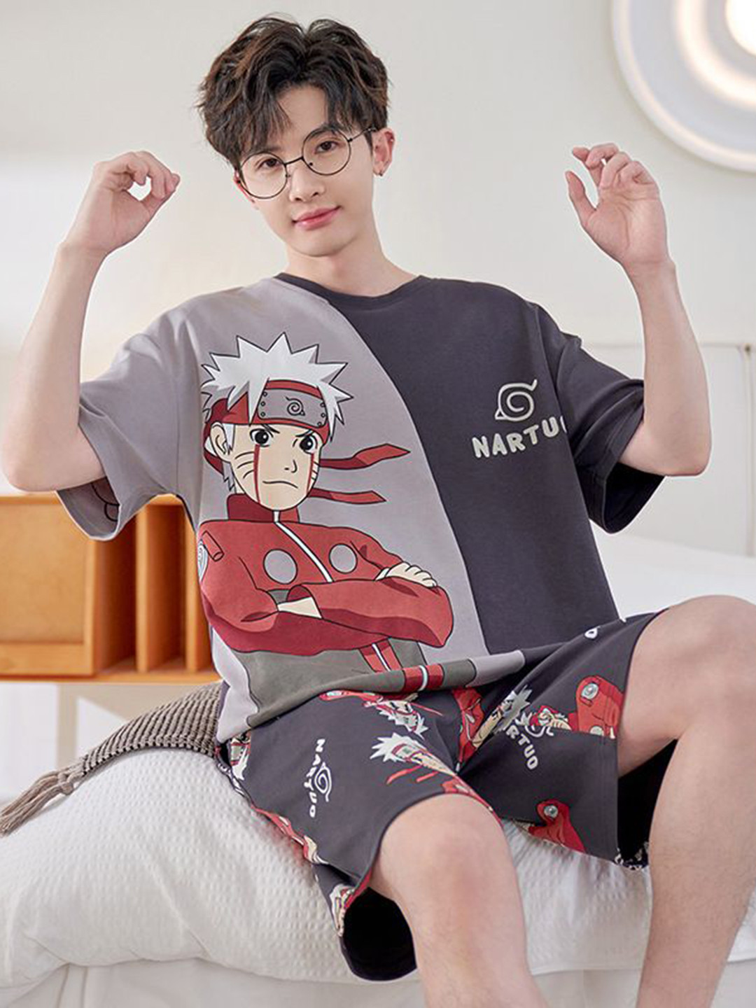 

StyleCast Printed Round Neck Short Sleeves T-Shirt With Shorts, Brown