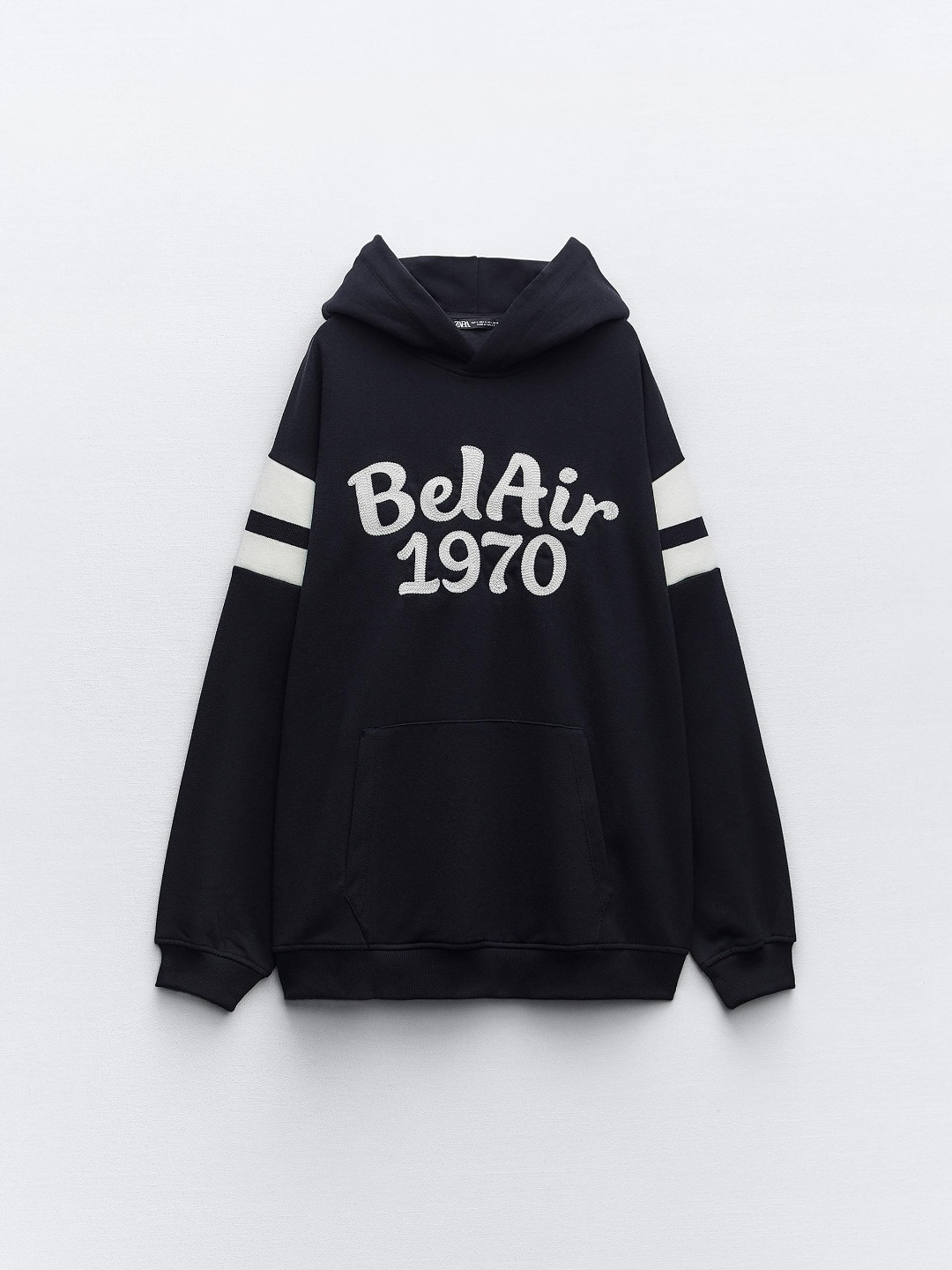 

ZARA Women Navy Blue Sweatshirts