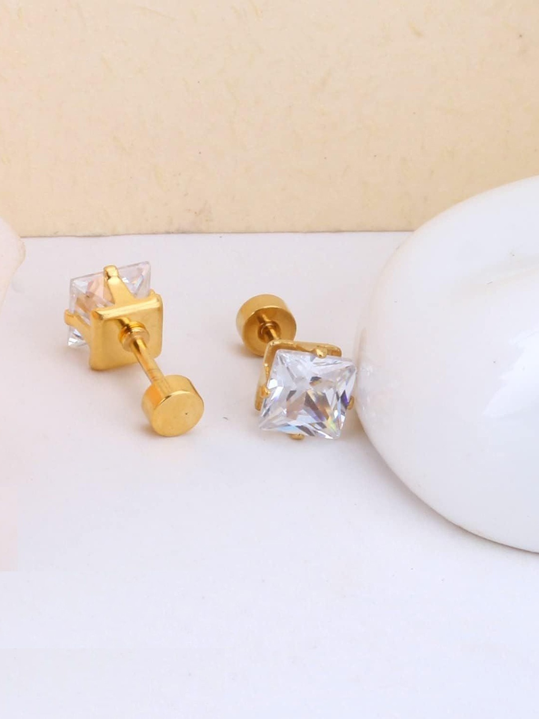 

RUHI COLLECTION Contemporary Ear Cuff Earrings, Silver
