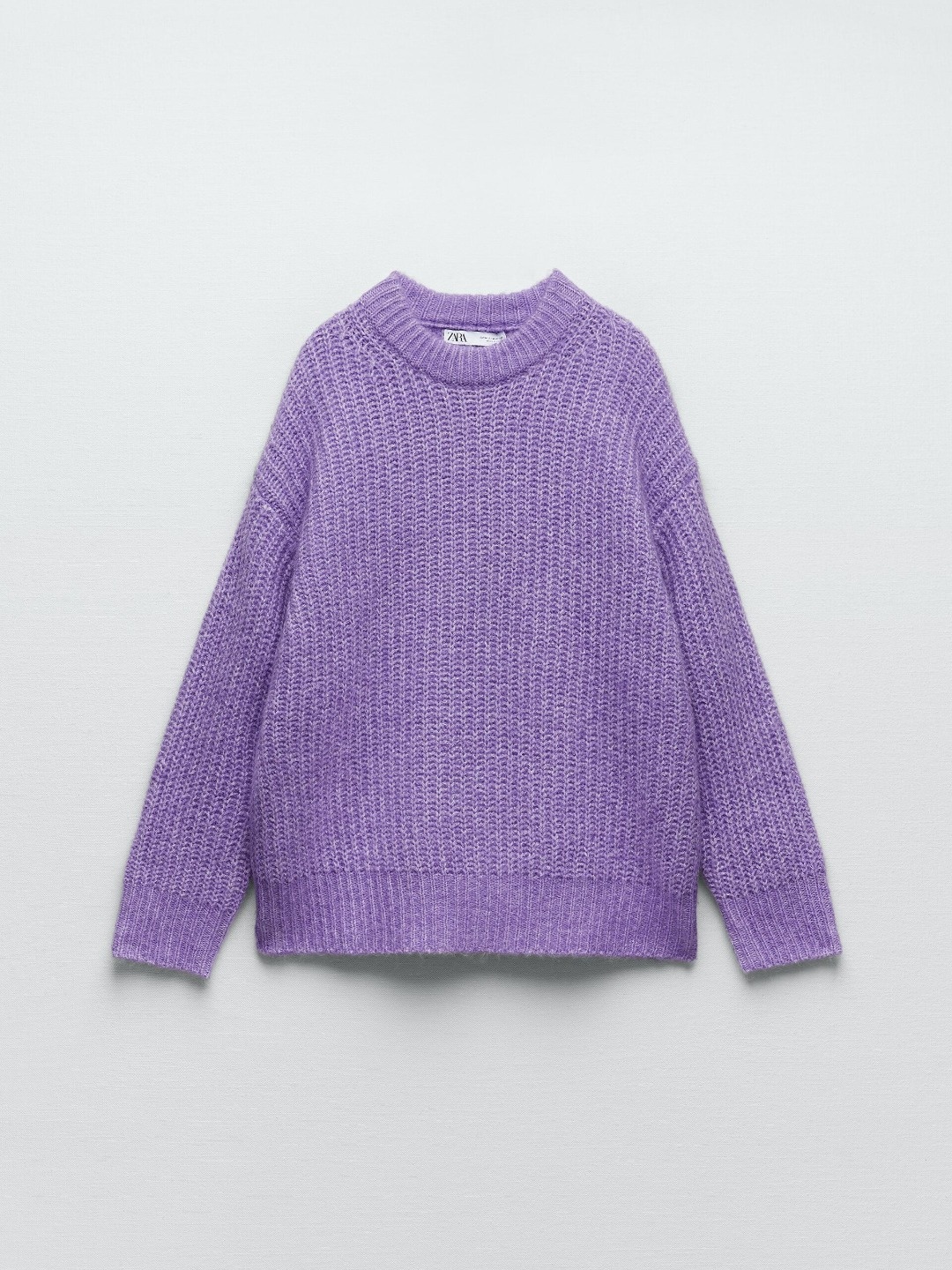 

ZARA Women Sweaters, Na