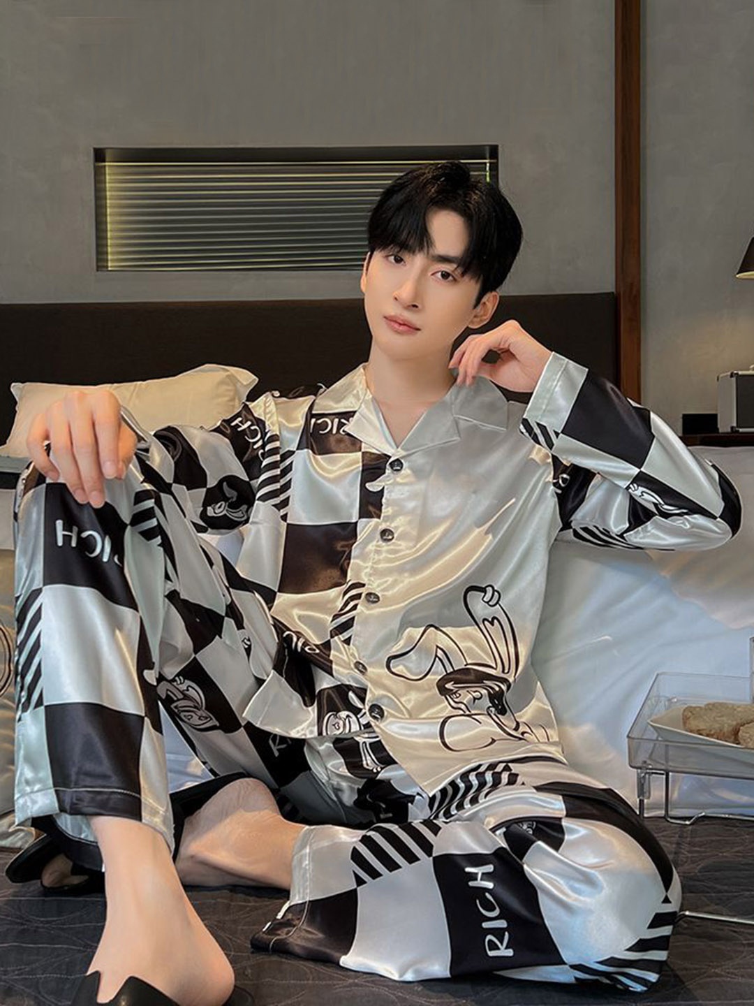 

StyleCast Grey & White Printed Shirt & Trousers Night Suits