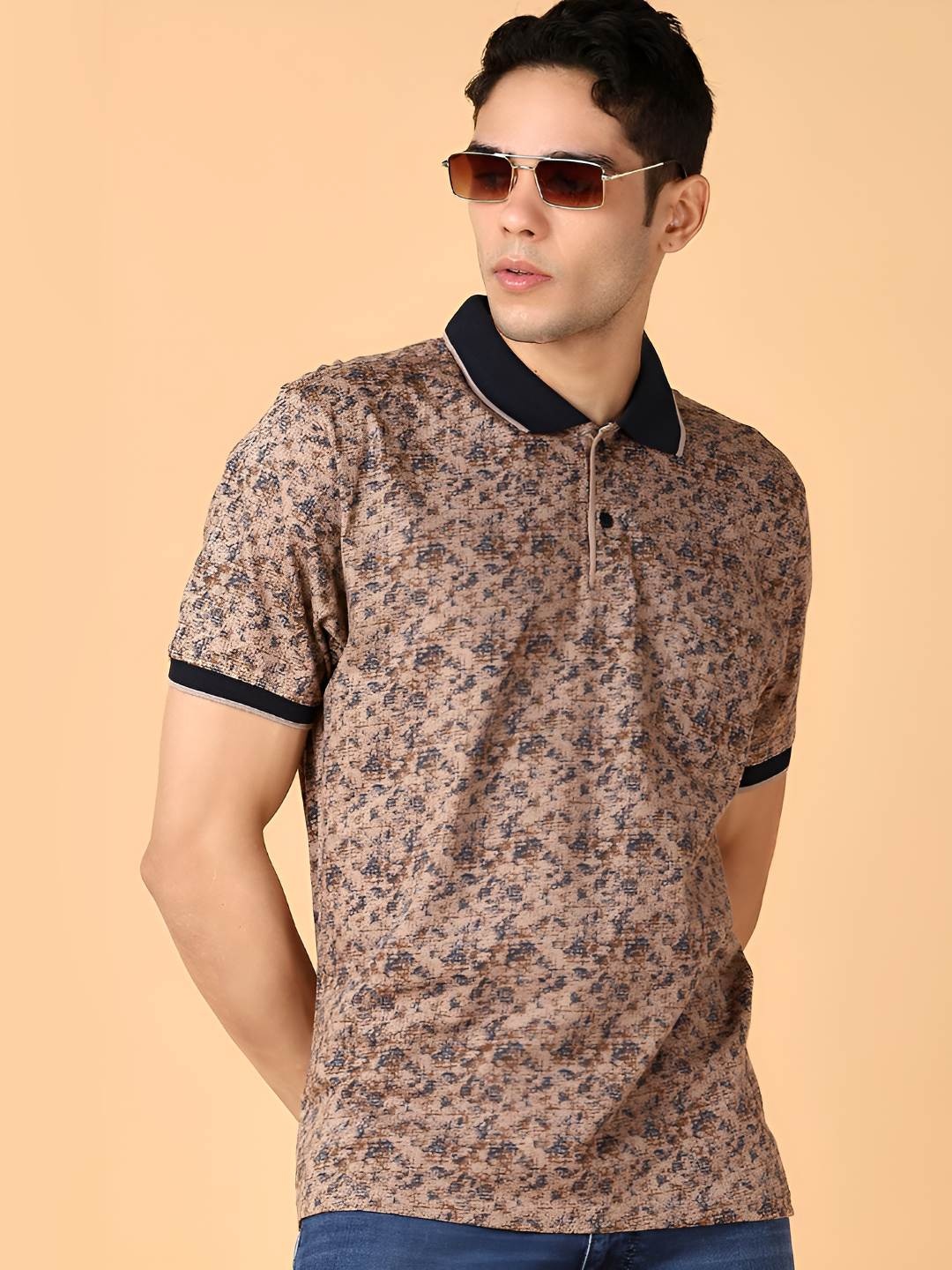 

V-Mart Men Abstract Printed Polo Collar Cotton T-shirt, Khaki