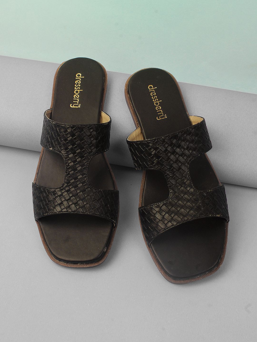 

DressBerry Women Black Textured Open Toe Synthetic Flats