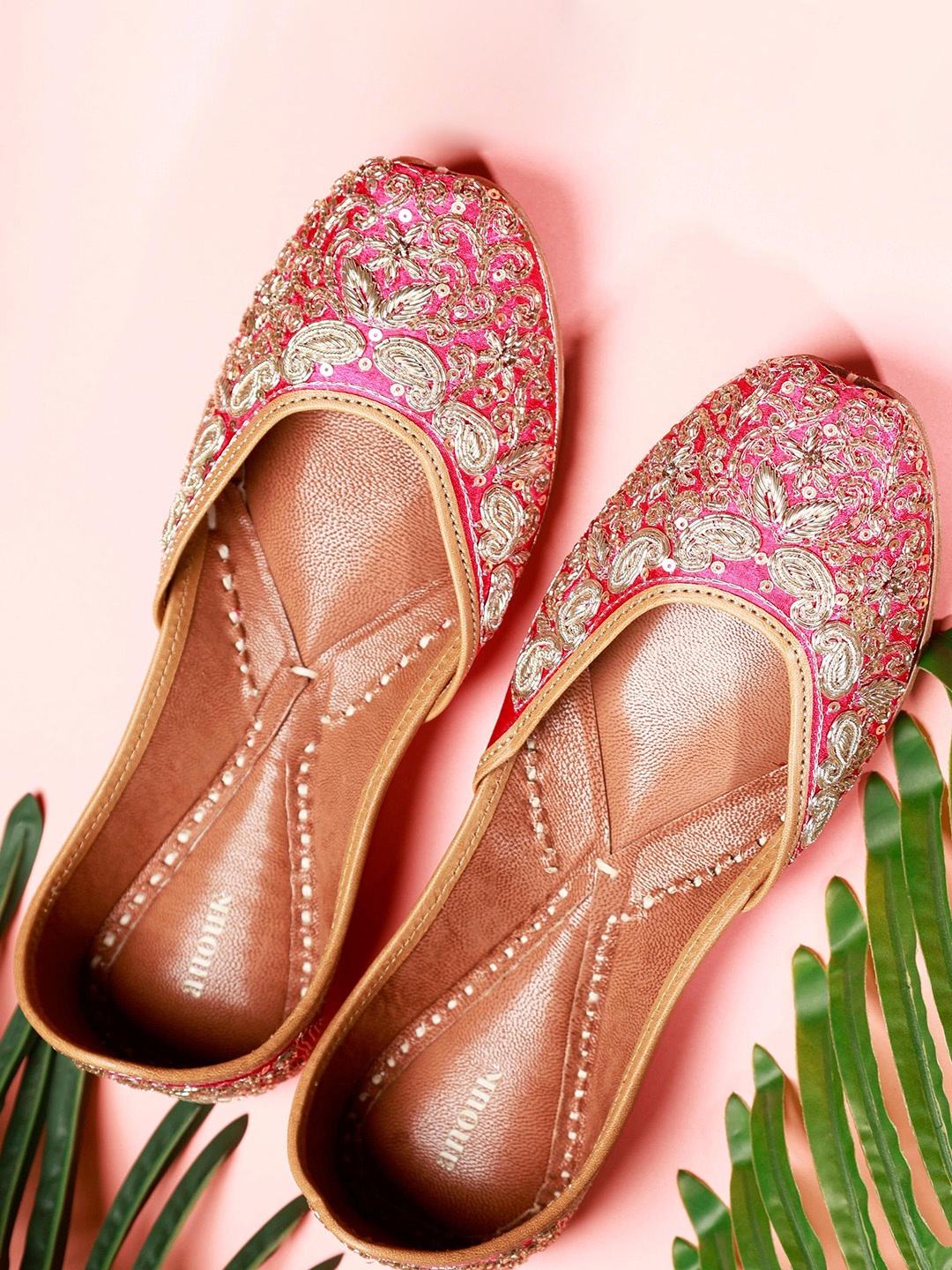 

Anouk Women Fuchsia Embellished Slip-On Round Toe Mojaris Flats Handmade Juttis