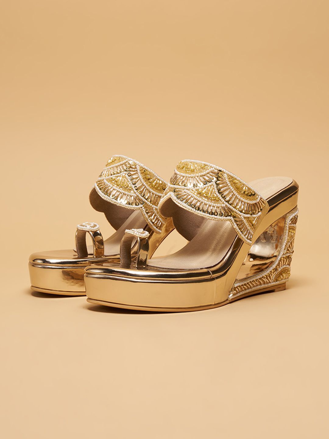 

ERIDANI Arna Embroidered Wedges, Gold