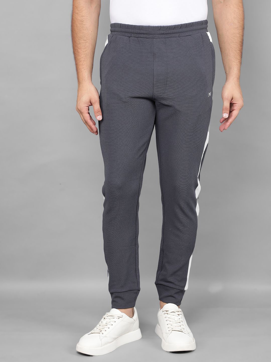 

Force NXT Men Regular Fit Mid Rise Joggers, Grey