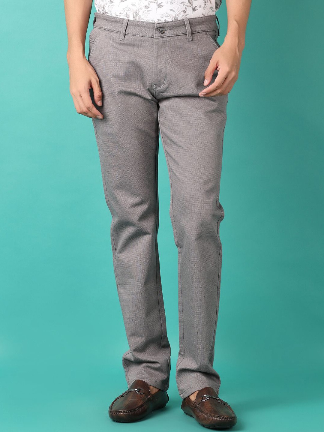 

V-Mart Men Chinos Casual Mid-Rise Trousers, Grey