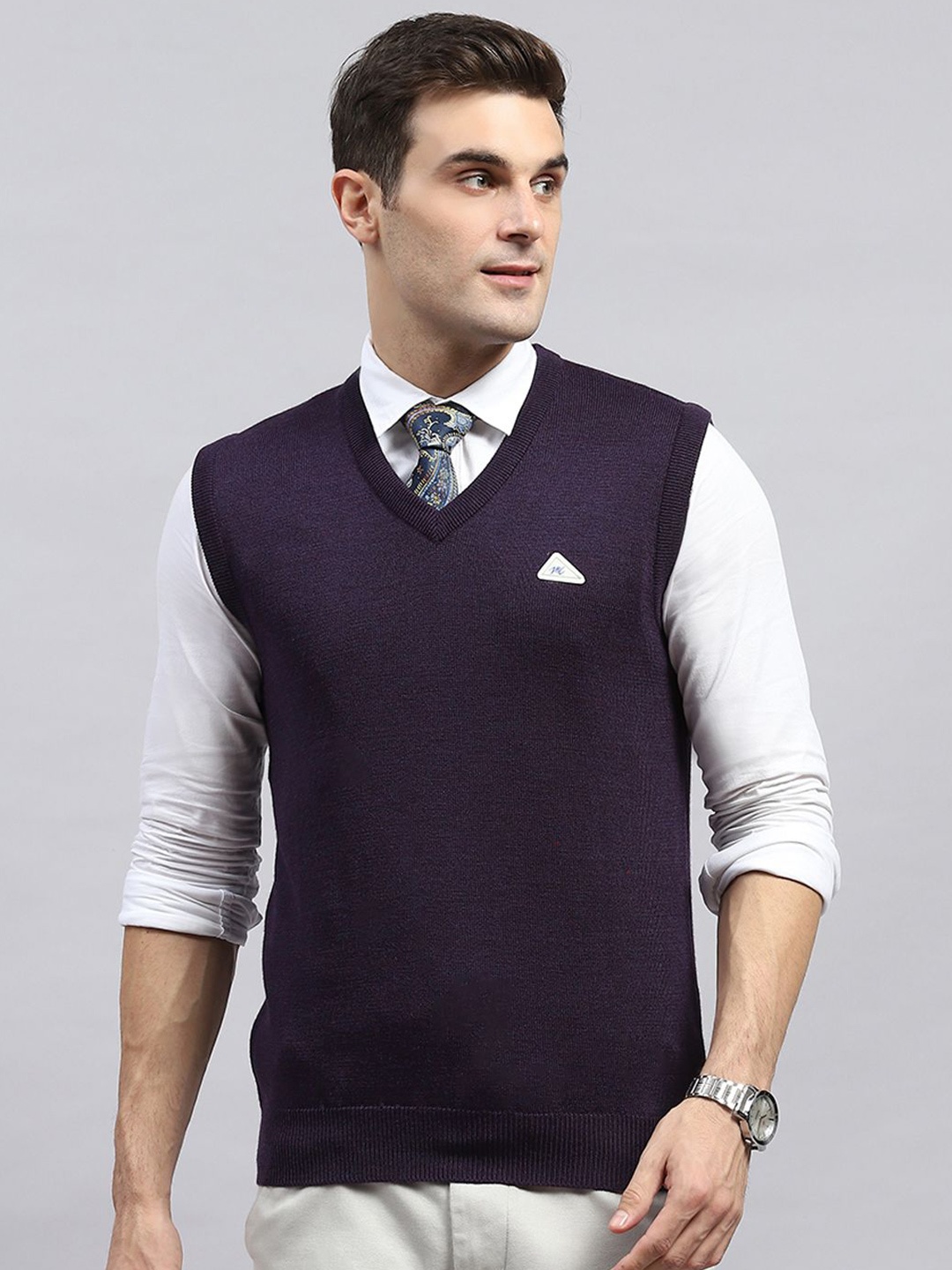 

Monte Carlo Men V-Neck Woollen Sweater Vest, Purple