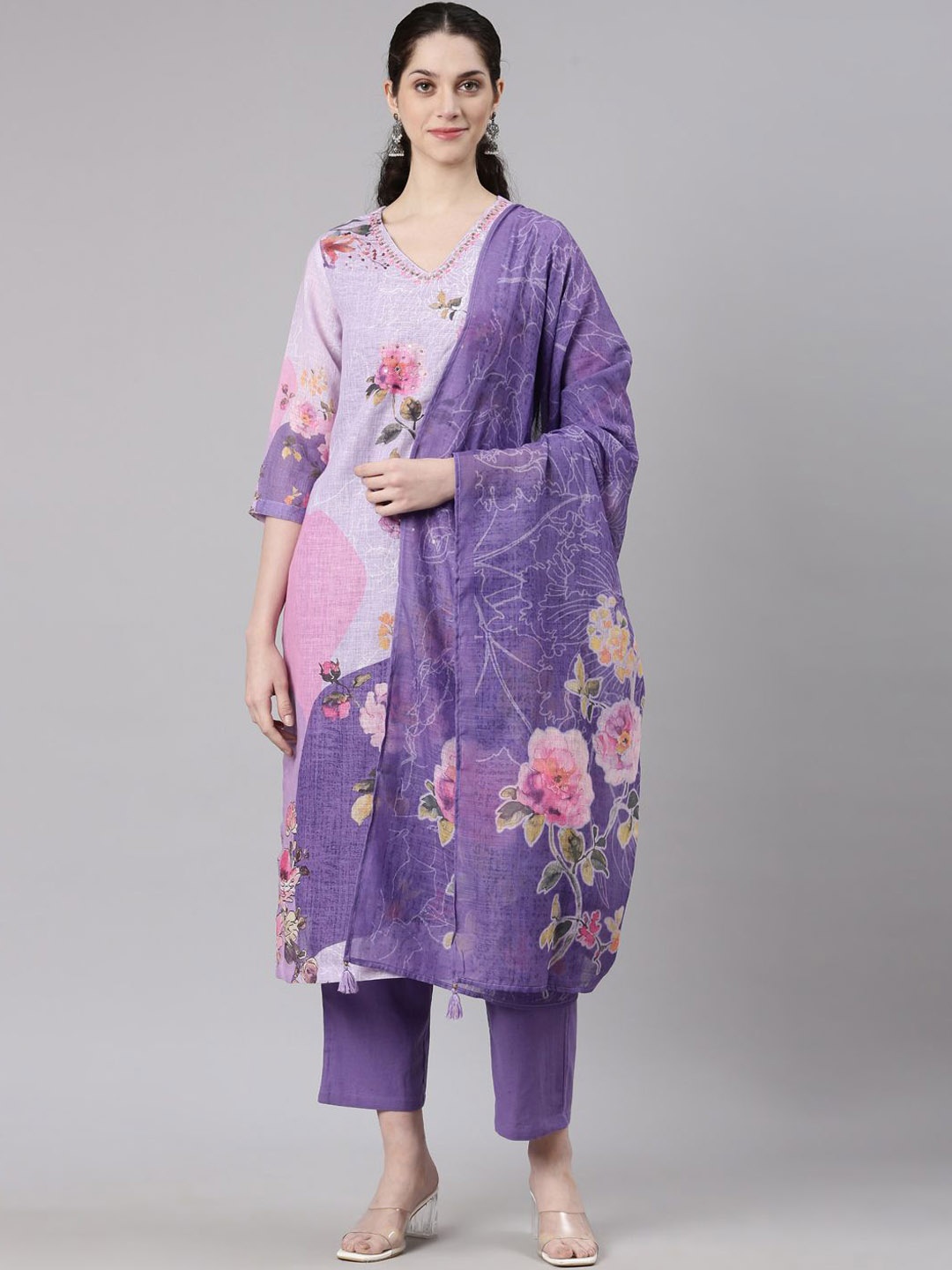 

Neerus Women Floral Printed Panelled Sequinned Kurta with Trousers & With Dupatta, Lavender