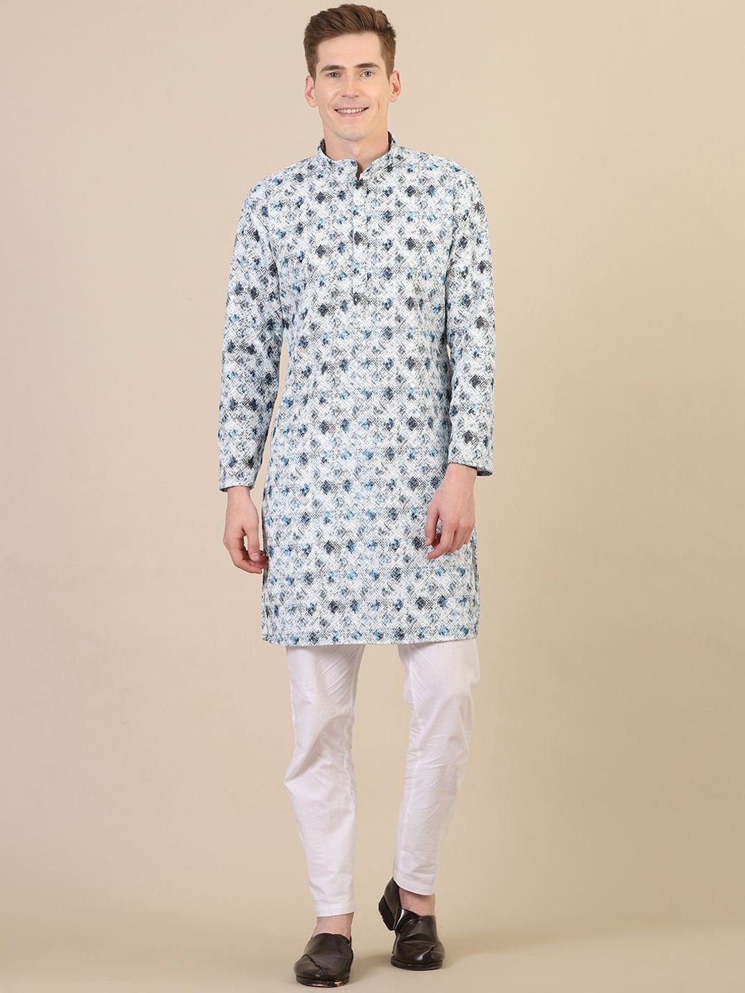 

Stuffie Land Ethnic Motifs Printed Straight Pure Cotton Kurta with Pyjamas, White