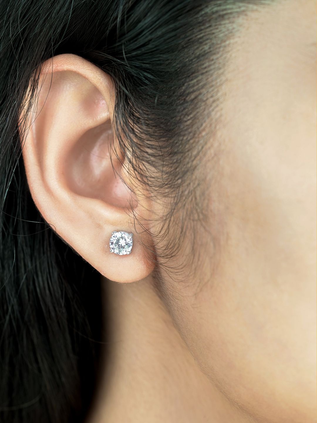 

SWASHAA Premium Solitaire 925 Sterling Silver Contemporary Zircon Studs