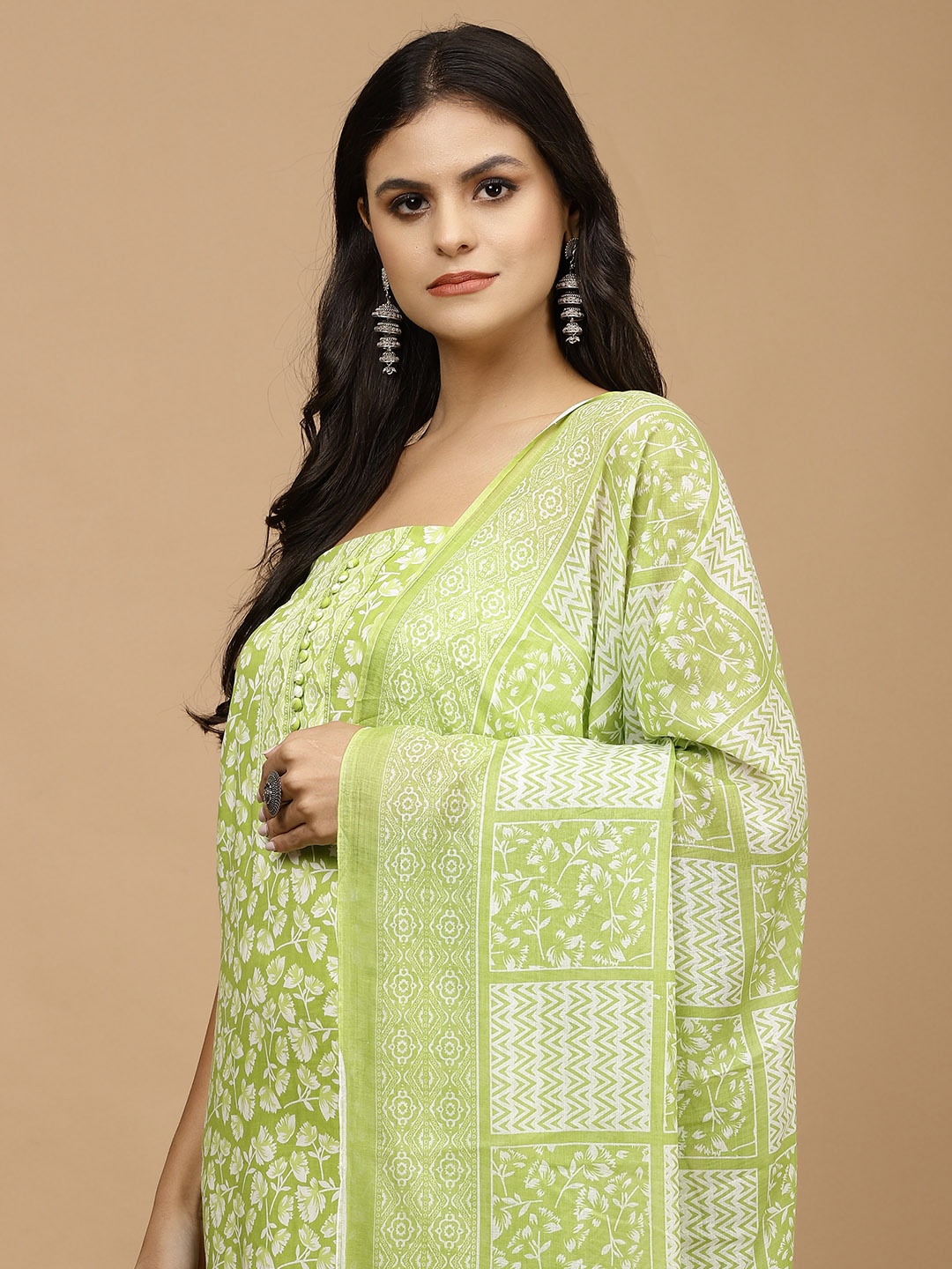 

Meena Bazaar Floral Printed Unstitched Dress Material, Green