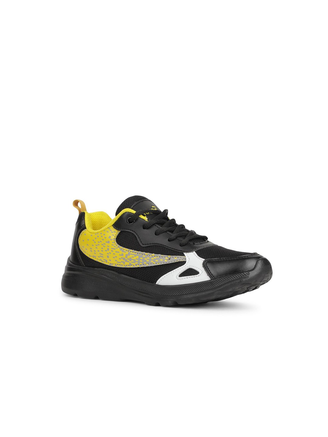 

Liberty Travel 1 L Kids Colourblocked Casual Sneakers, Black