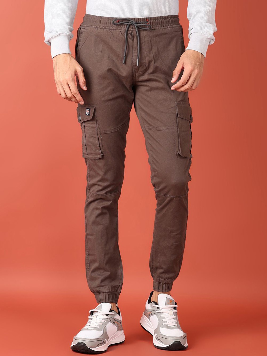 

V-Mart Men Solid Slim Fit Mid-Rise Cotton Jogger Trousers, Brown