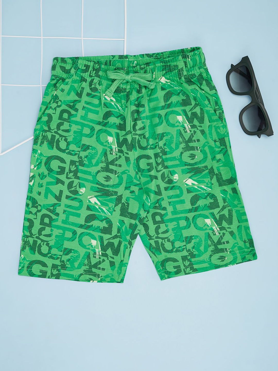 

Pantaloons Junior Boys Printed Above Knee Shorts, Green