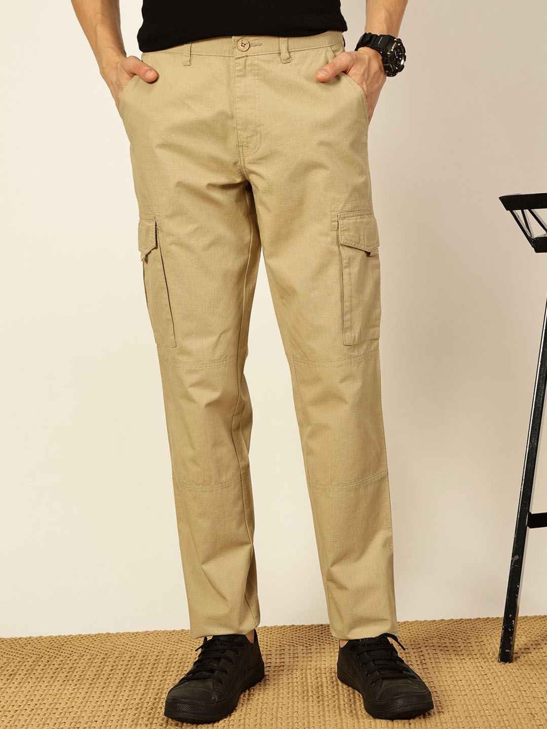 

Thomas Scott Men Cotton Mid-Rise Cargos Trousers, Beige