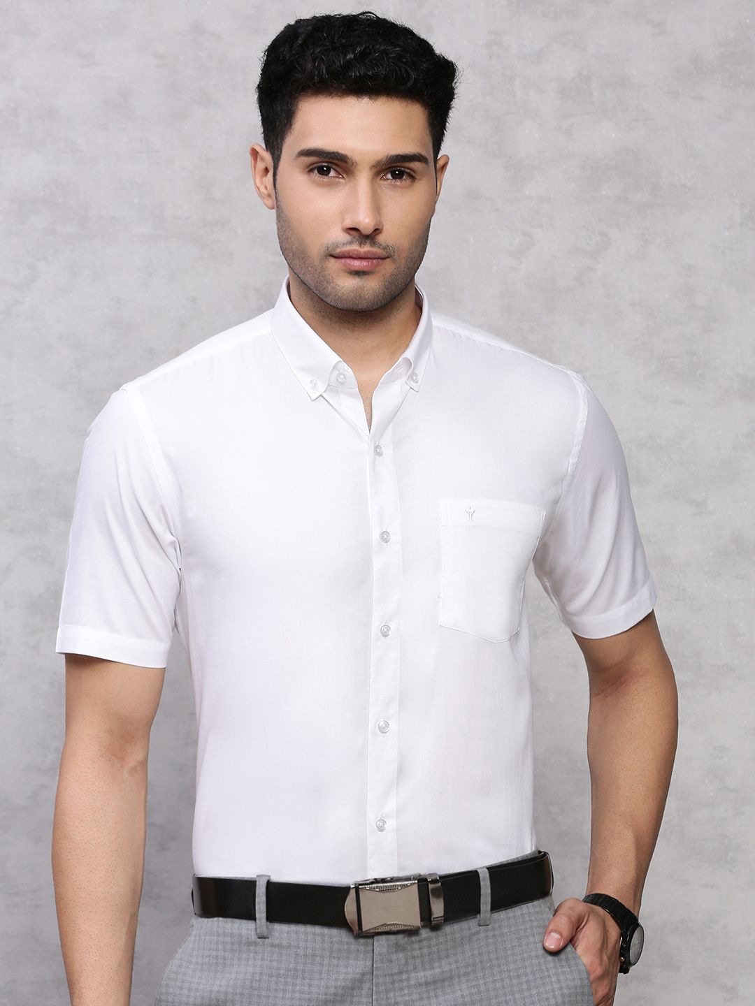 

Ramraj Men Classic Spread Collar Solid Cotton Formal Shirt, White