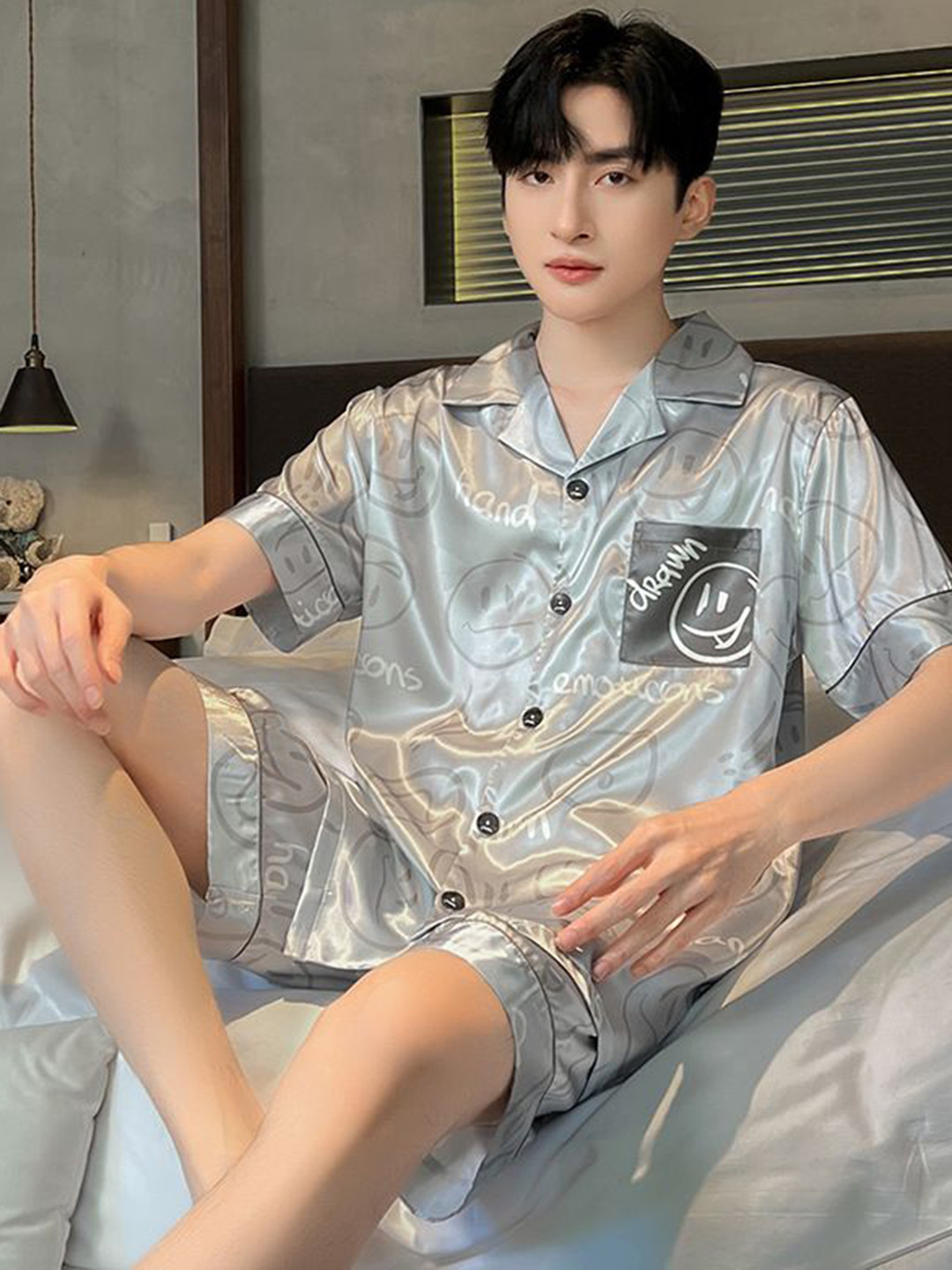 

StyleCast Printed Lapel Collar Short Sleeves Shirt With Shorts, Grey
