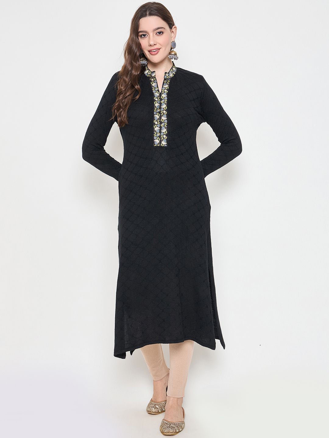 

Zigo Floral Embroidered V Neck Woollen A Line Kurta, Black
