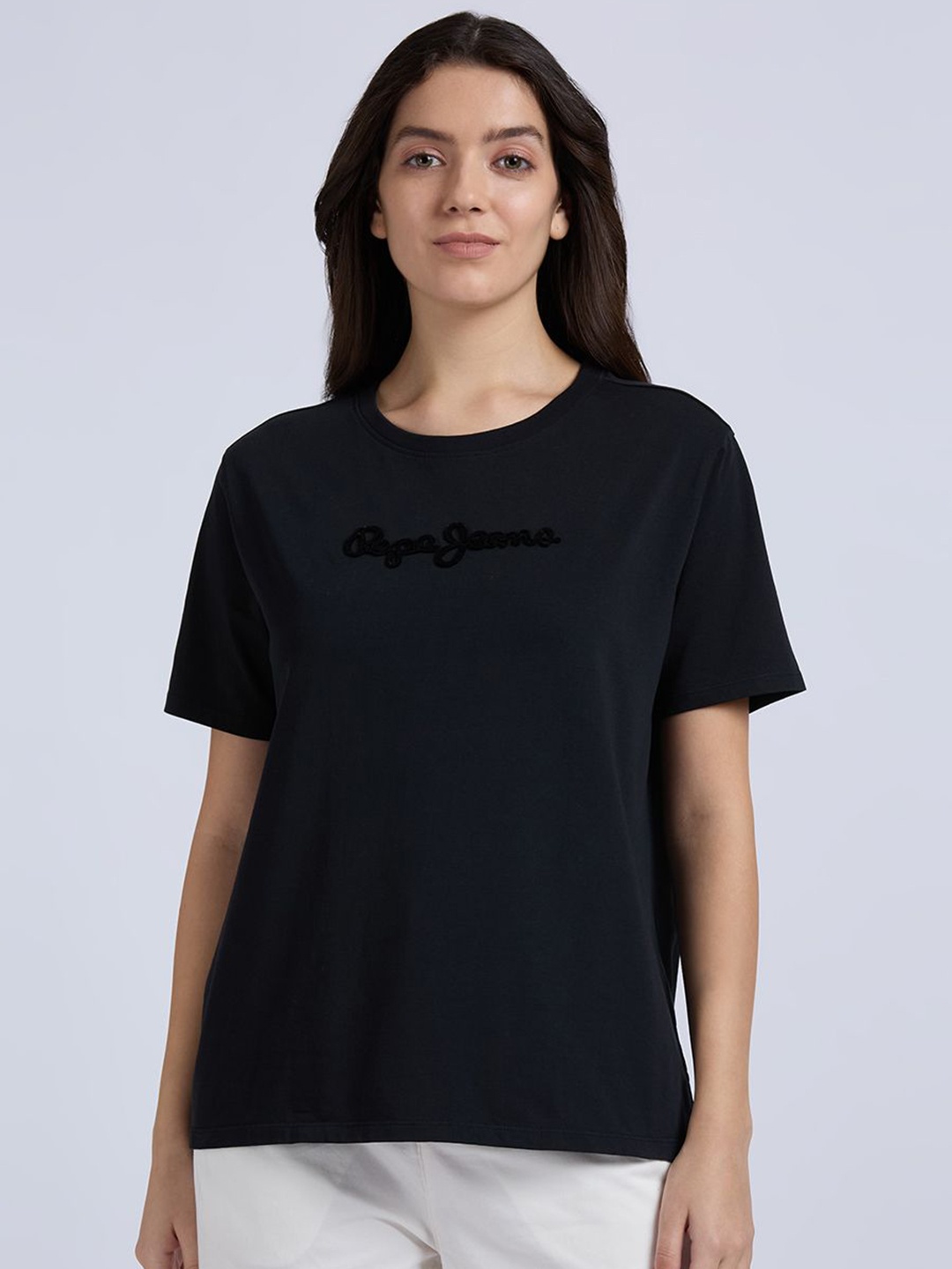 

Pepe Jeans Women Solid Round Neck Pure Cotton T-shirt, Black