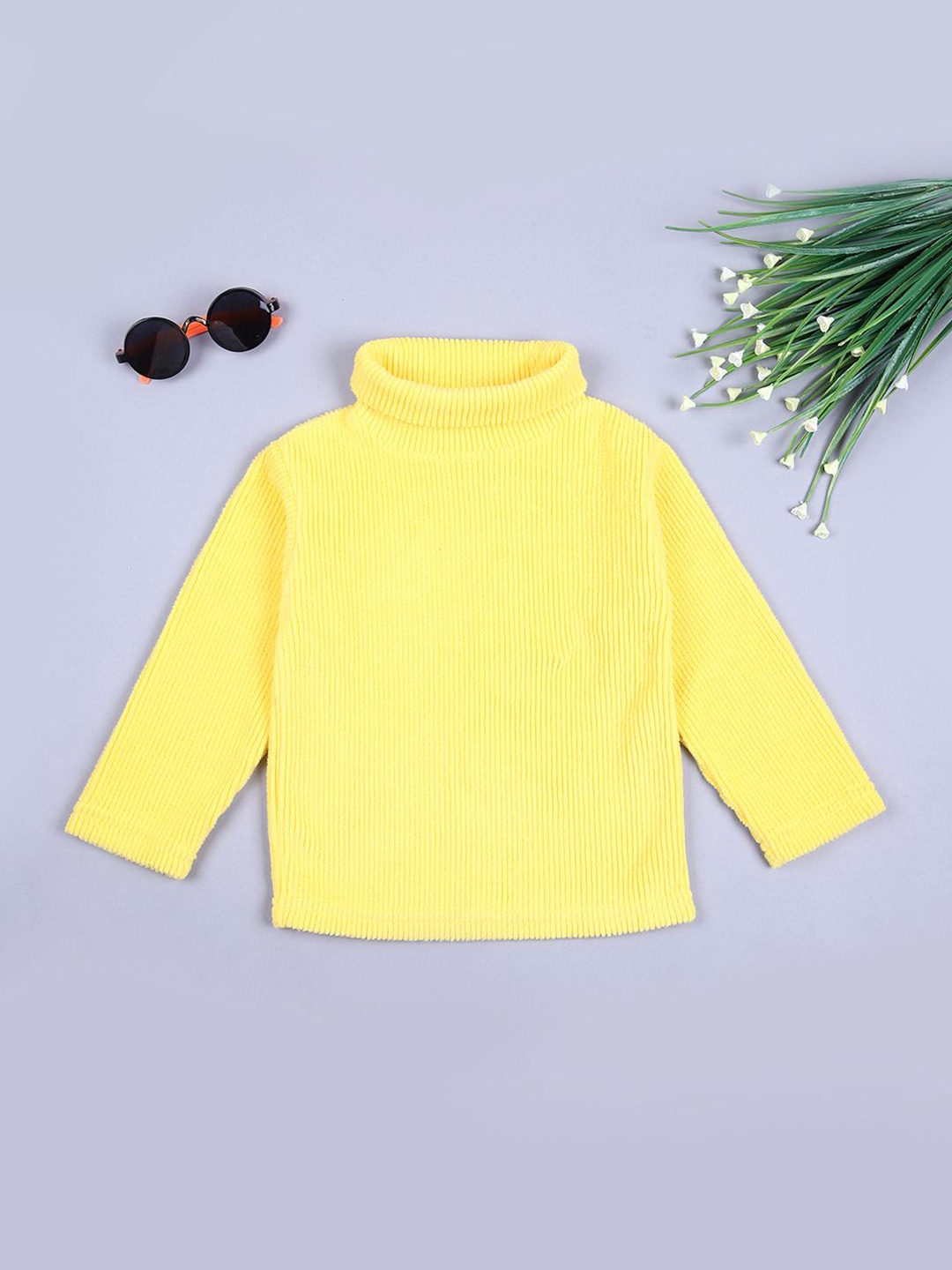 

V-Mart Boys Solid Pullover, Yellow
