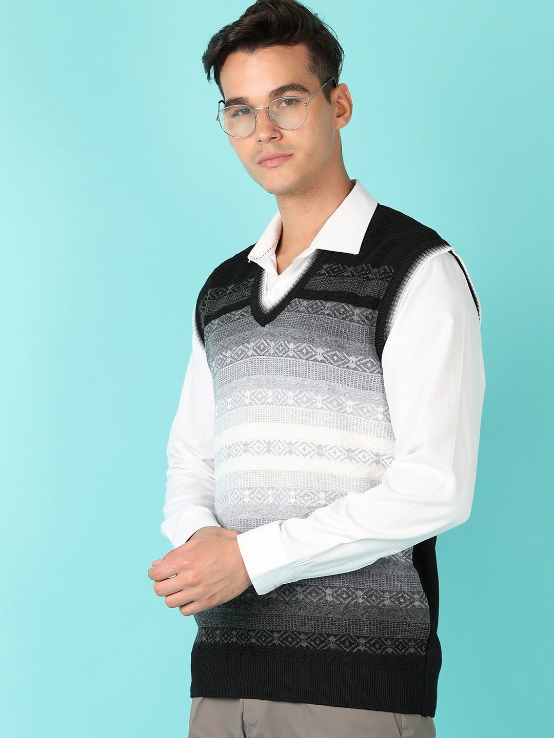 

V-Mart Men Cotton Sleeveless V-Neck Sweater Vest, Black