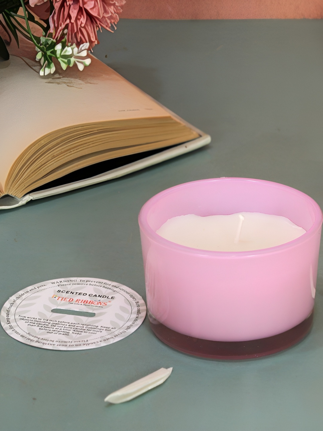 

TIED RIBBONS Pink Sea Salt Lychee Scented 10-12 Hours Burn Time Candle