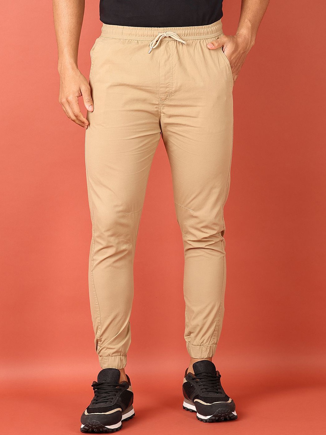 

V-Mart Men Joggers Trousers, Khaki