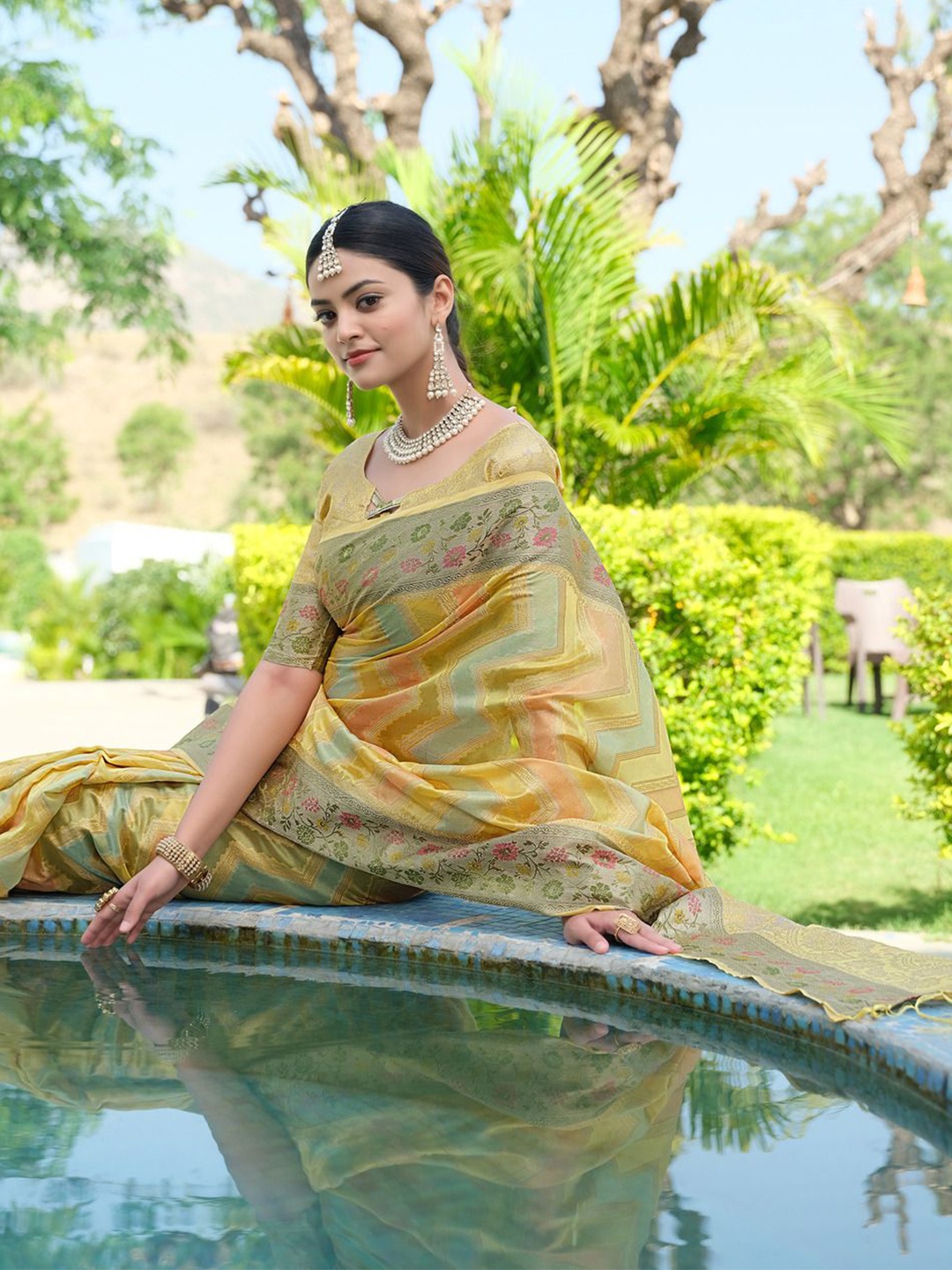 

ISHIKA FAB Woven Design Zari Organza Traditional Banarasi Saree, Yellow