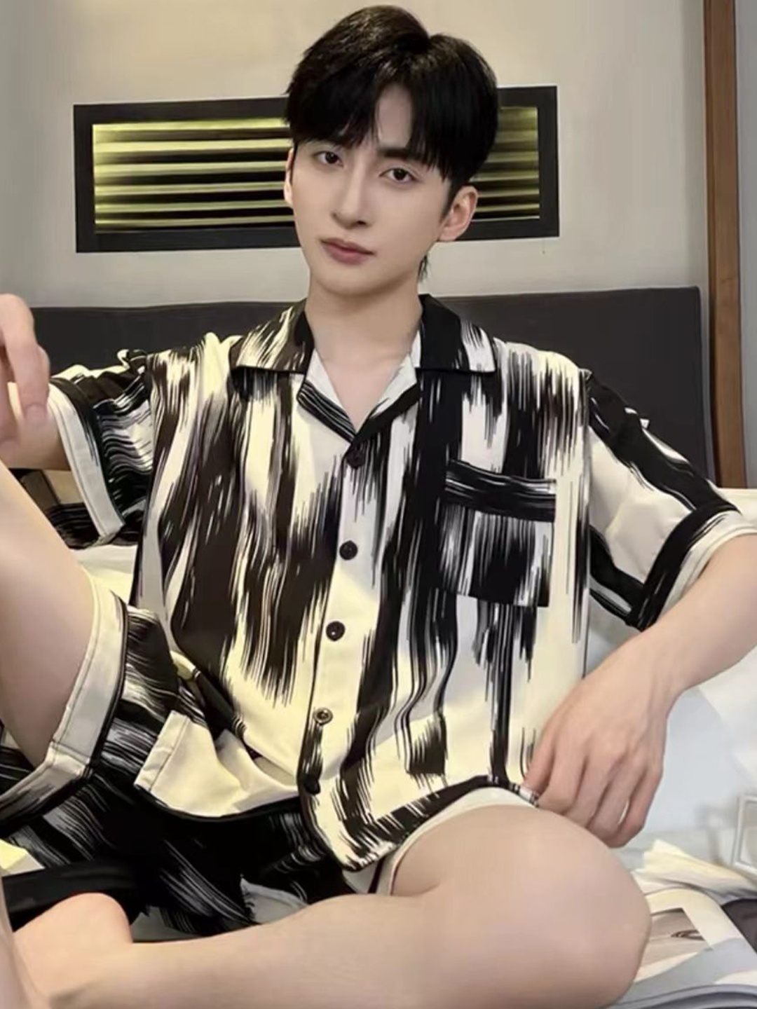 

StyleCast Black Abstract Printed Shirt With Shorts