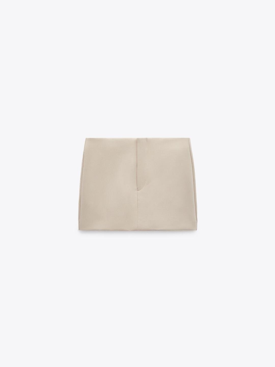 

ZARA Women White Shorts