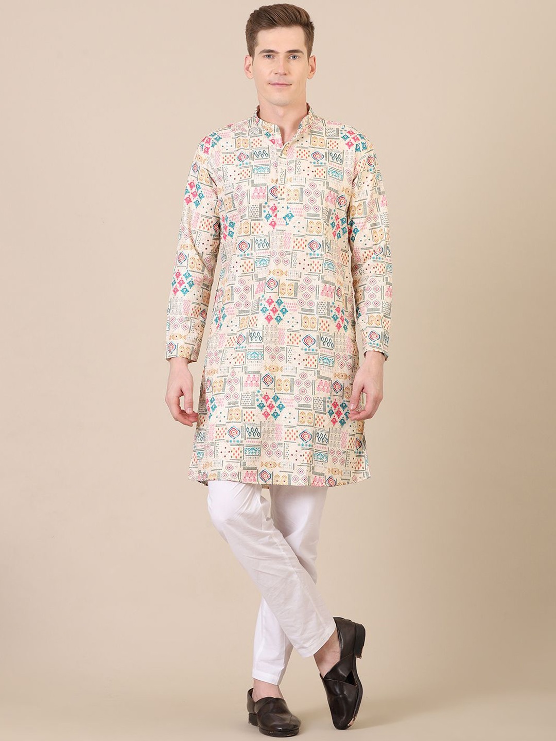 

Stuffie Land Ethnic Motifs Printed Pure Cotton Straight Kurta with Pyjamas, Yellow