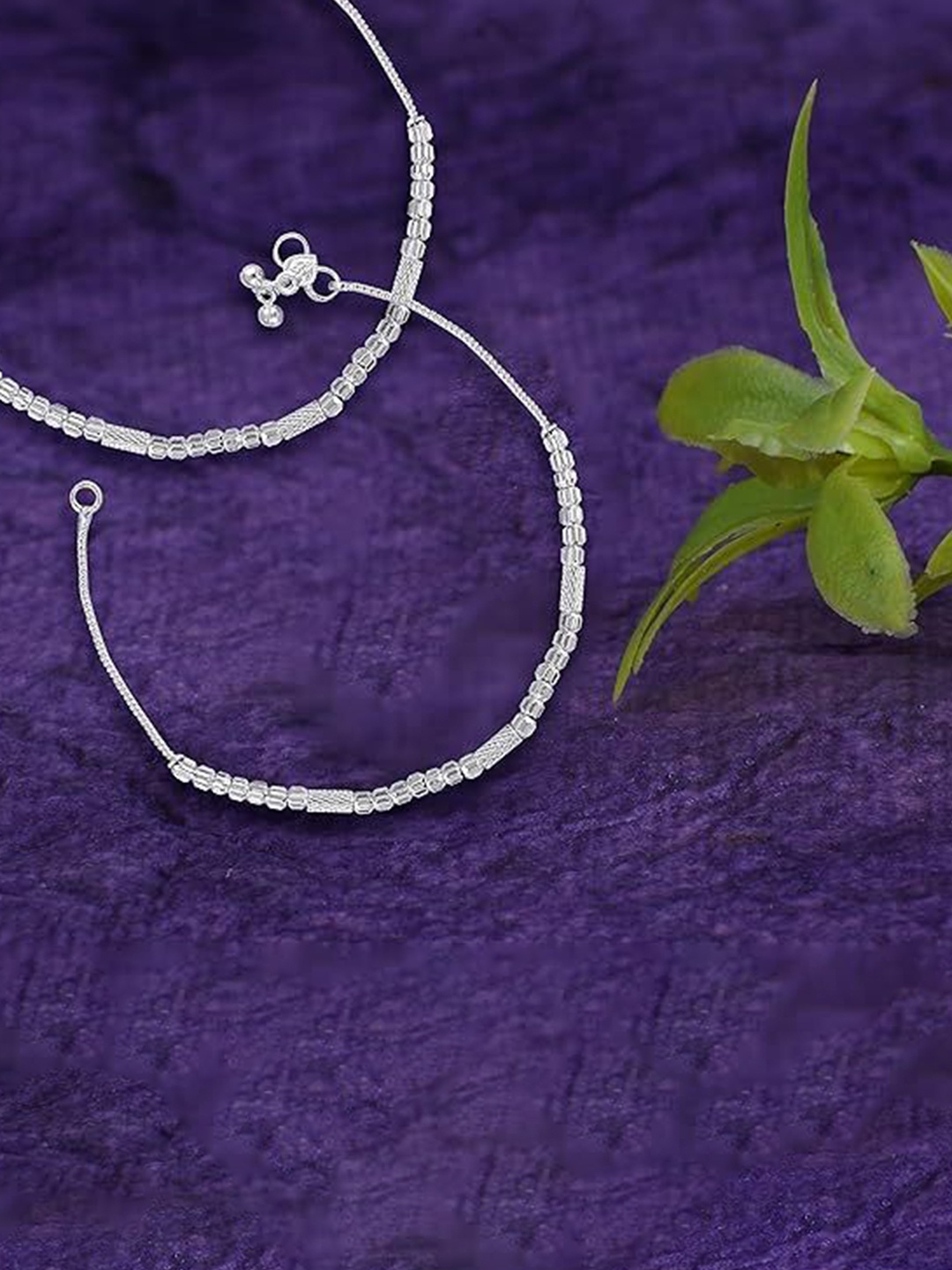 

Heer Collection Set Of 2 Silver-Plated Stone Studded Anklets