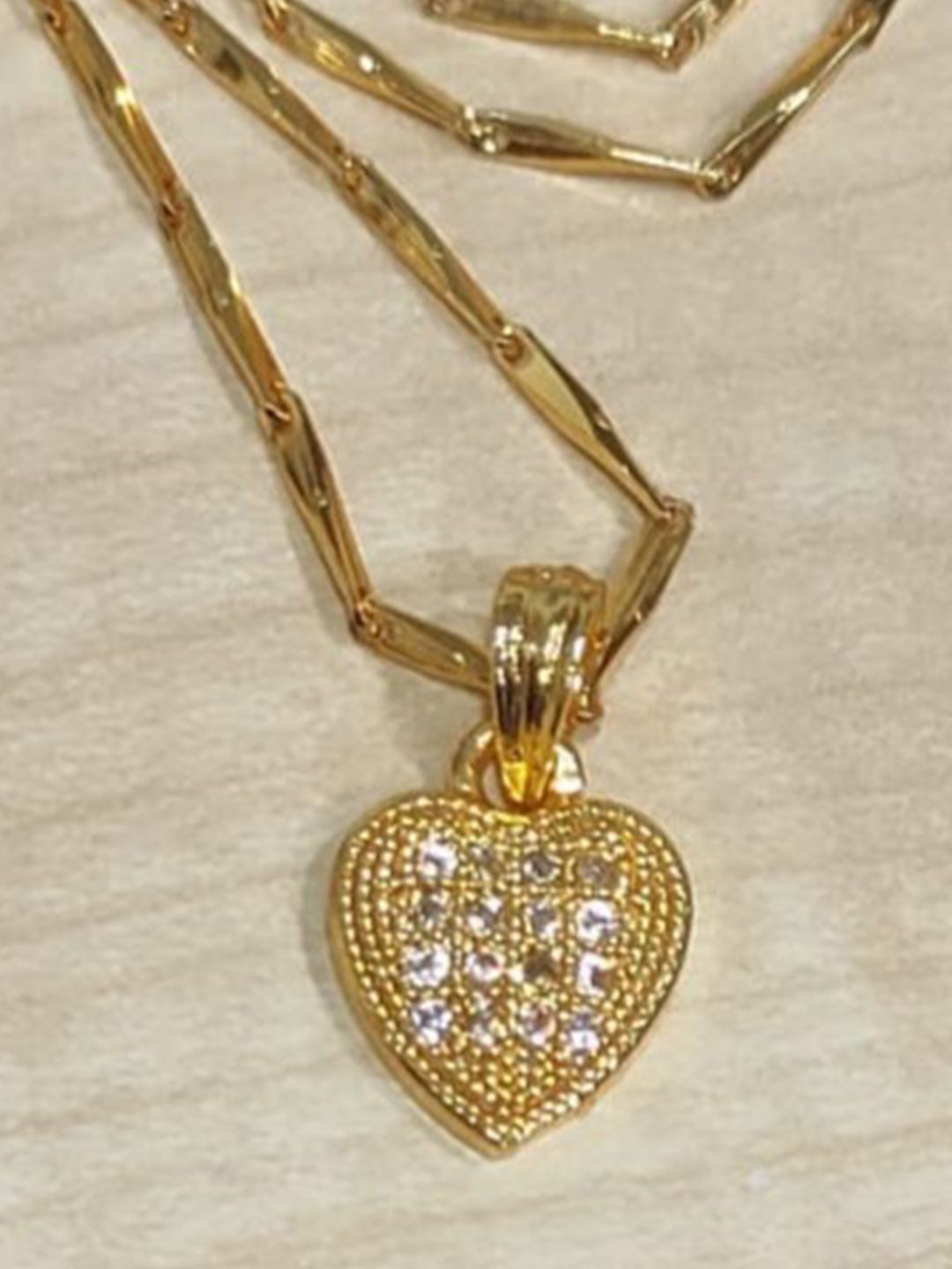 

Estele Gold-Plated Heart Shaped Pendant With Chain