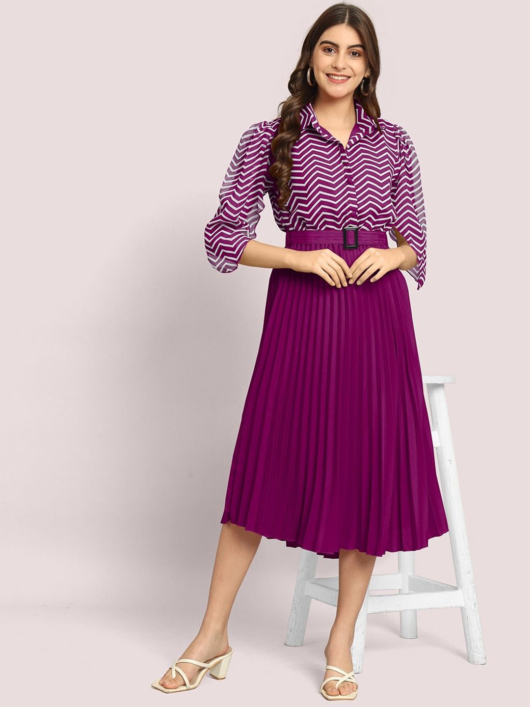 

Raiyani Enterprise Women Geometric Printed Fit & Flare Midi Dress, Magenta