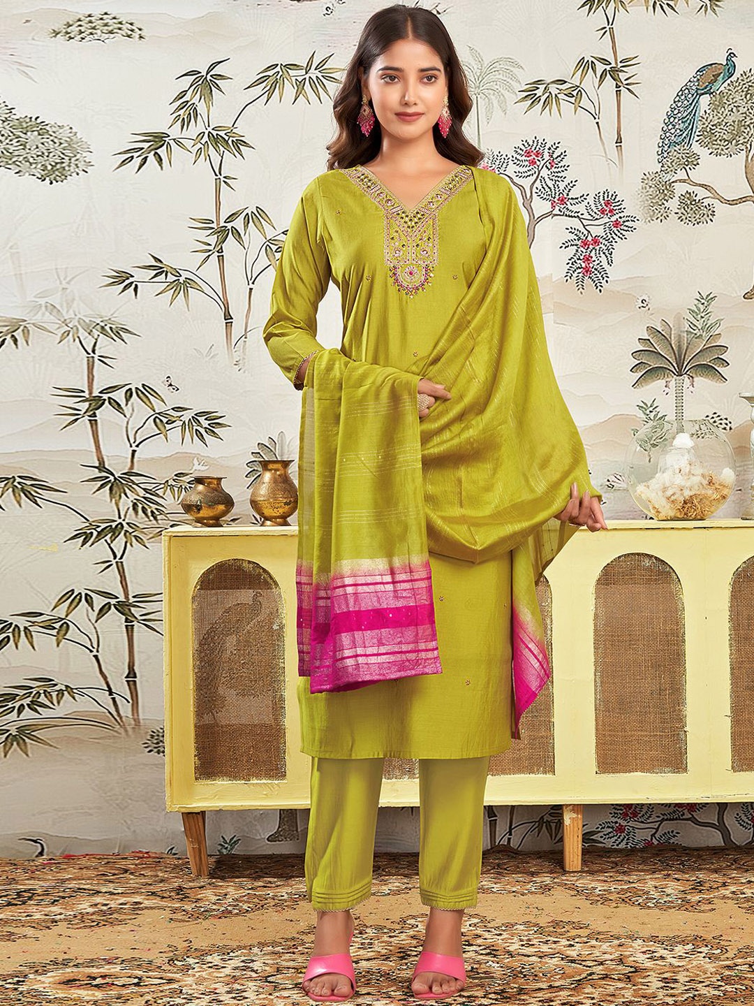 

SKYLEE Mustard Ethnic Motifs Embroidered Zardozi Kurta With Trousers & Dupatta