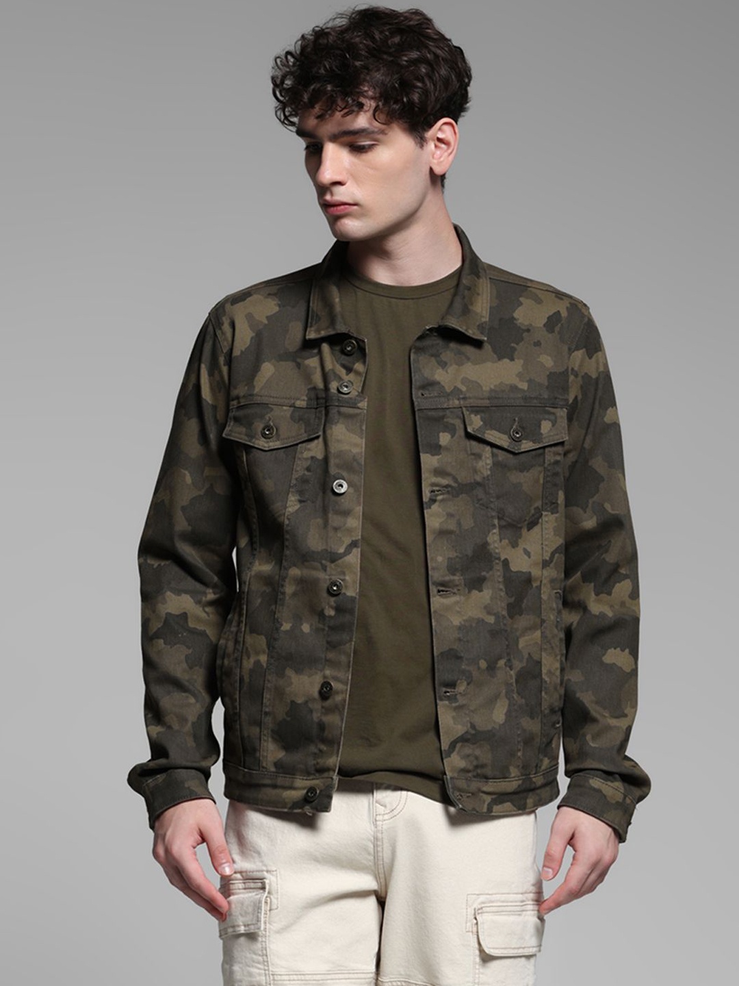 

Jack & Jones Men Spread Collar Camouflage Printed Cotton Casual Tailored Jacket, Olive