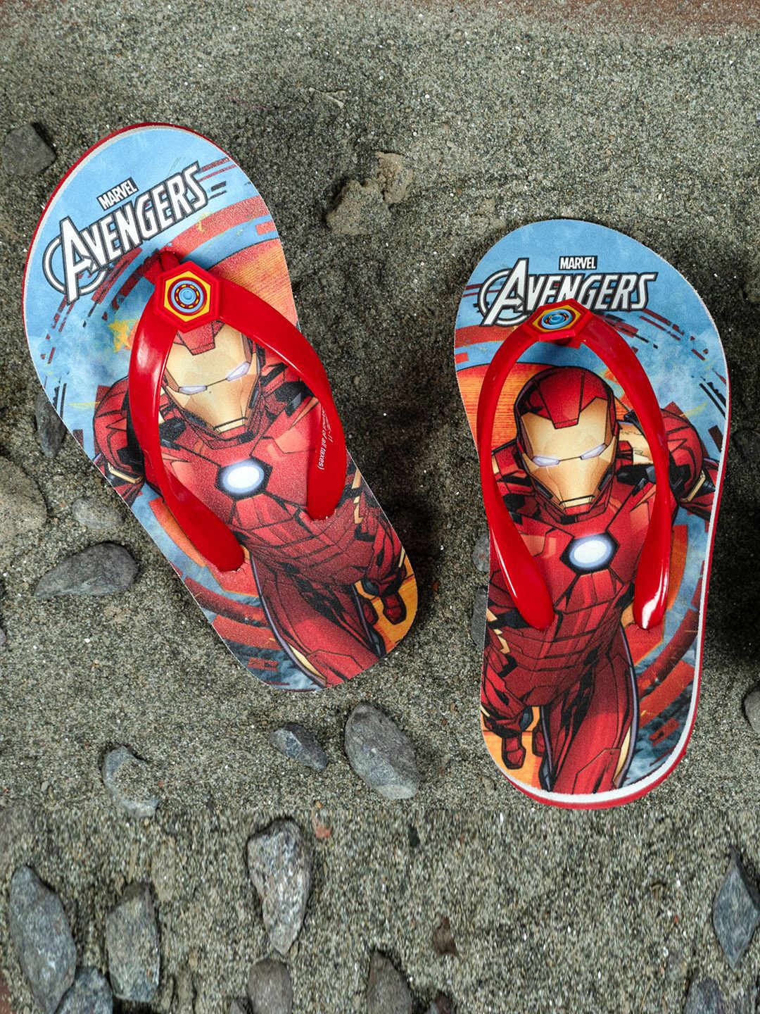 

toothless Boys Avengers Printed Rubber Thong Flip-Flops, Red